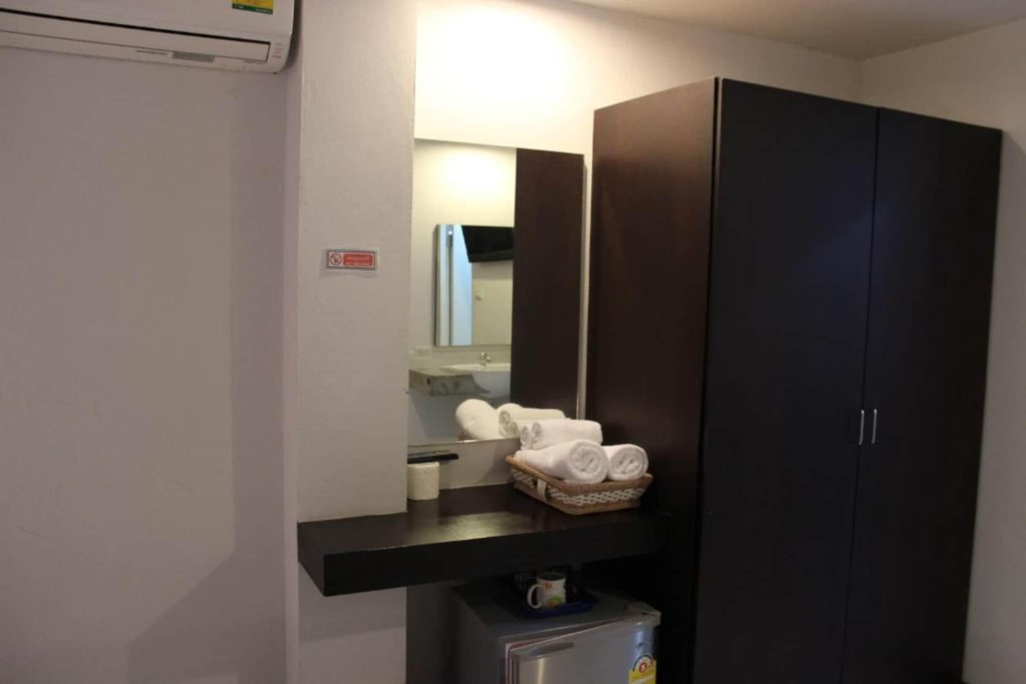 Ck Residence Pattaya Bagian luar foto