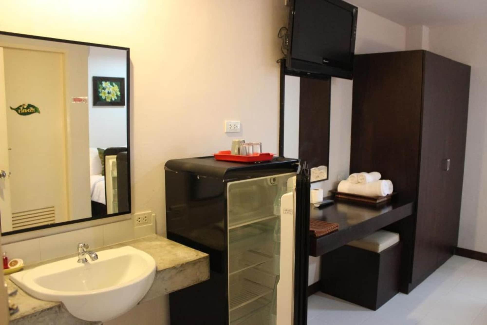 Ck Residence Pattaya Bagian luar foto