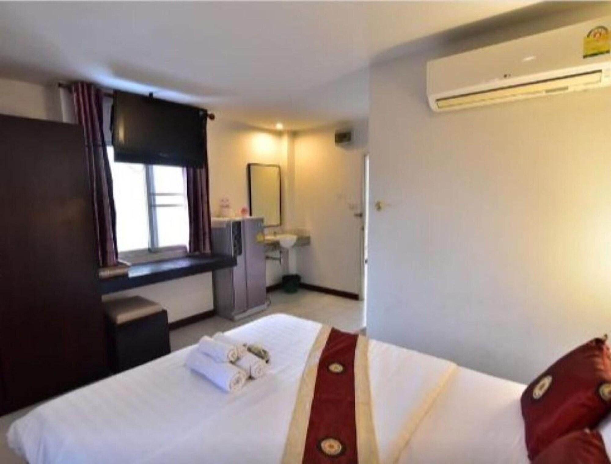 Ck Residence Pattaya Bagian luar foto
