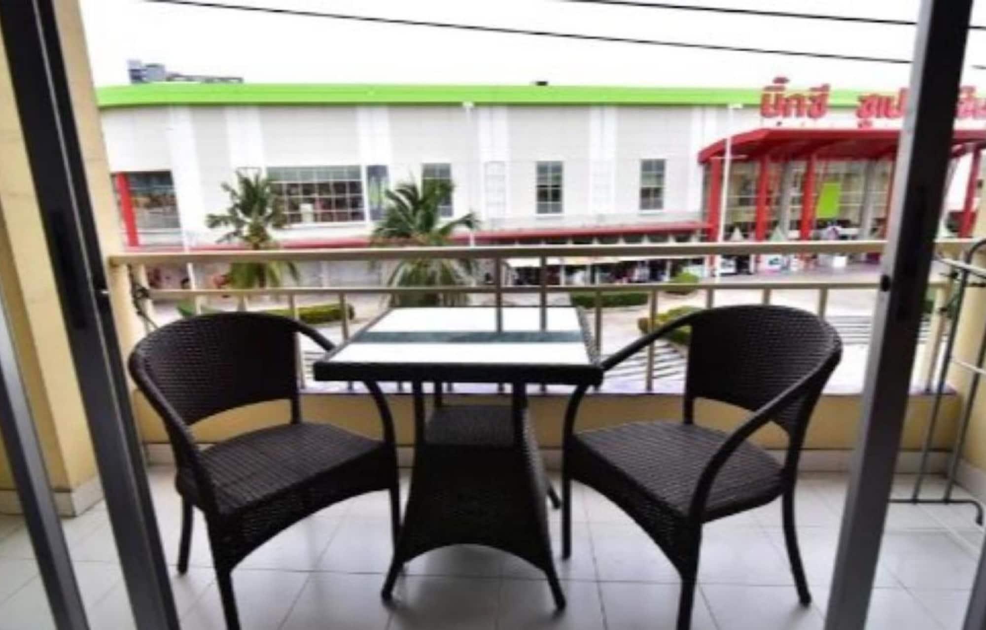 Ck Residence Pattaya Bagian luar foto