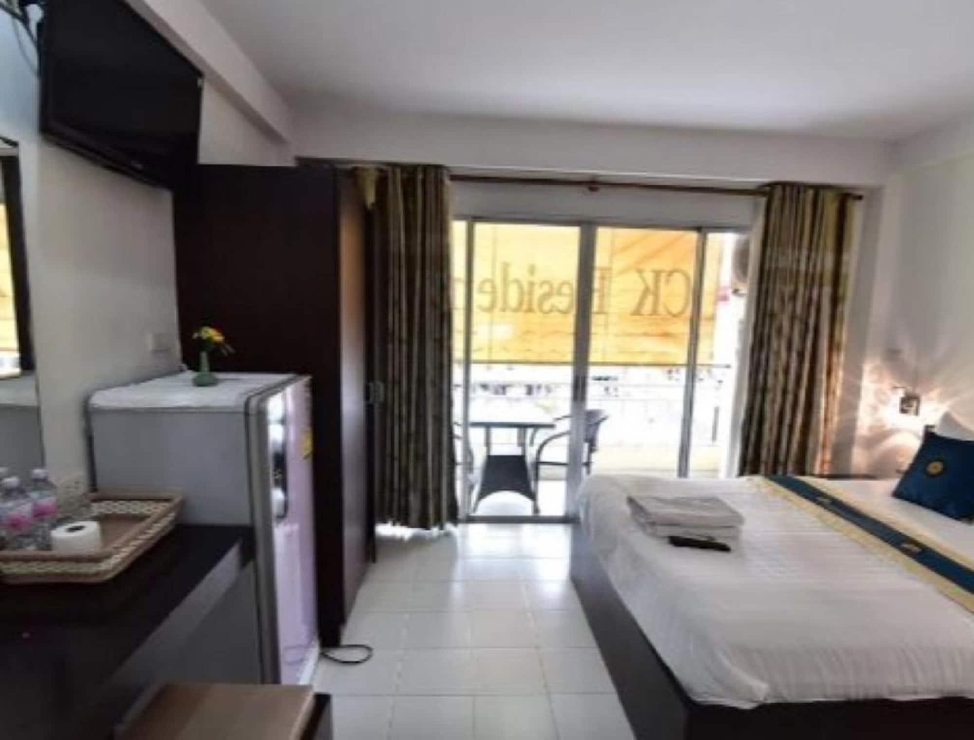Ck Residence Pattaya Bagian luar foto