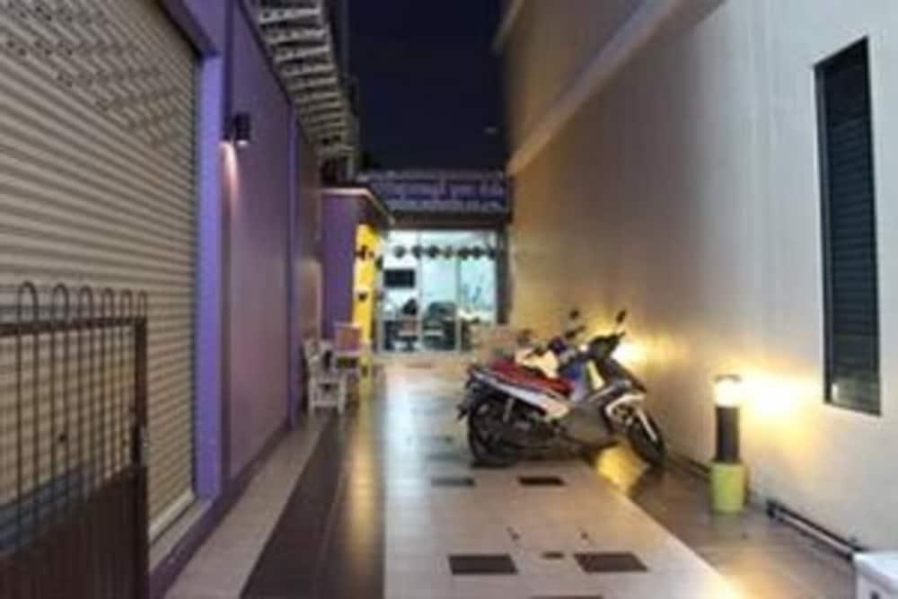 Ck Residence Pattaya Bagian luar foto