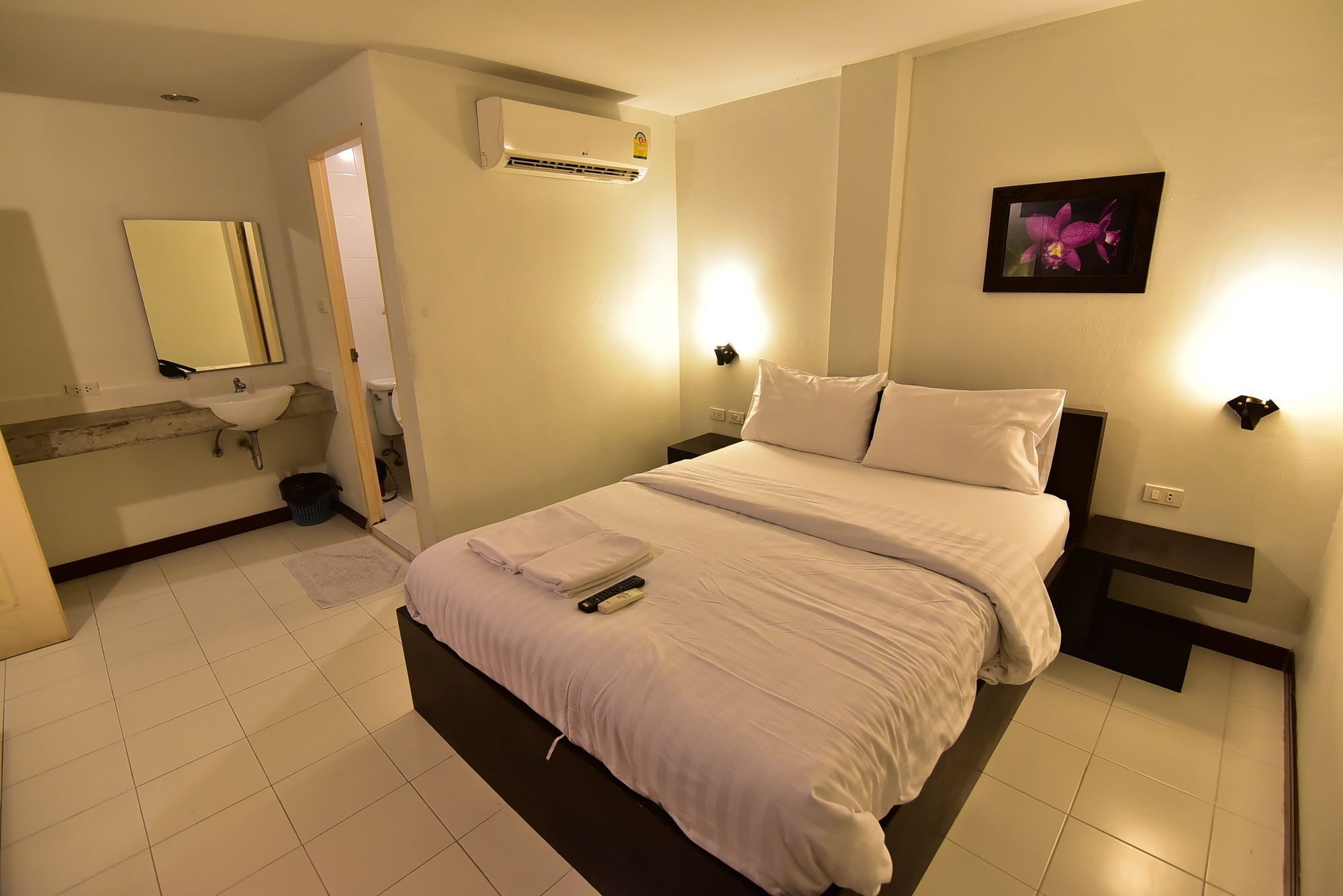 Ck Residence Pattaya Bagian luar foto