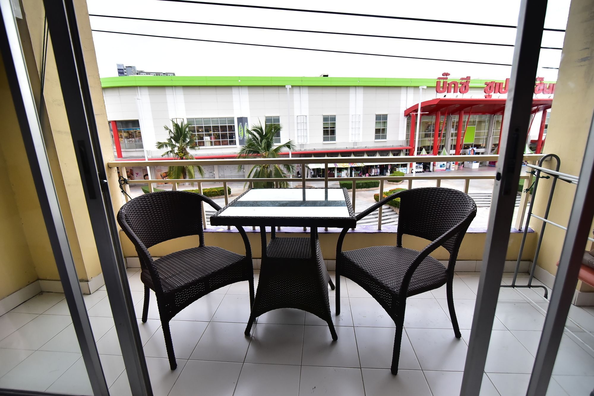 Ck Residence Pattaya Bagian luar foto