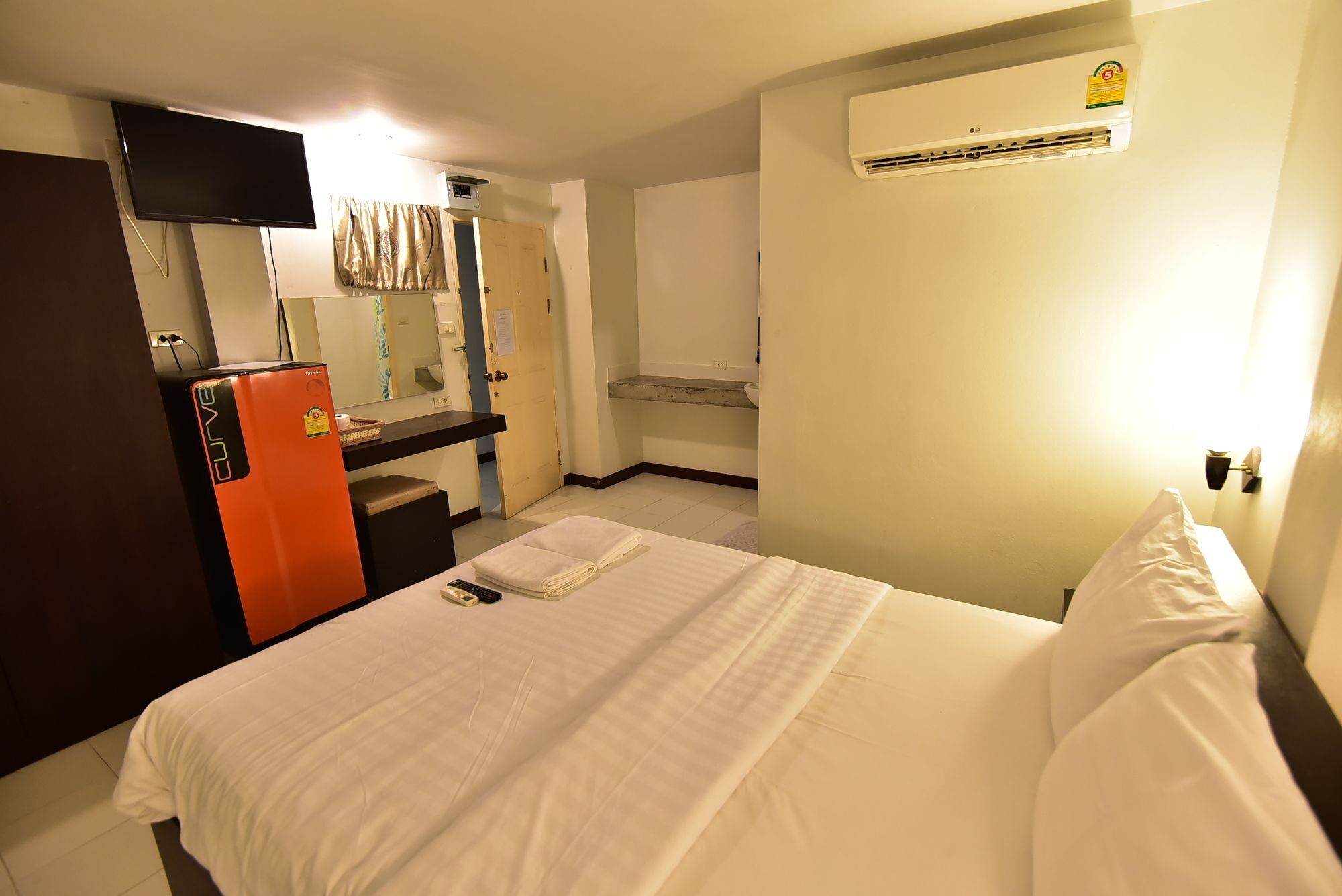 Ck Residence Pattaya Bagian luar foto